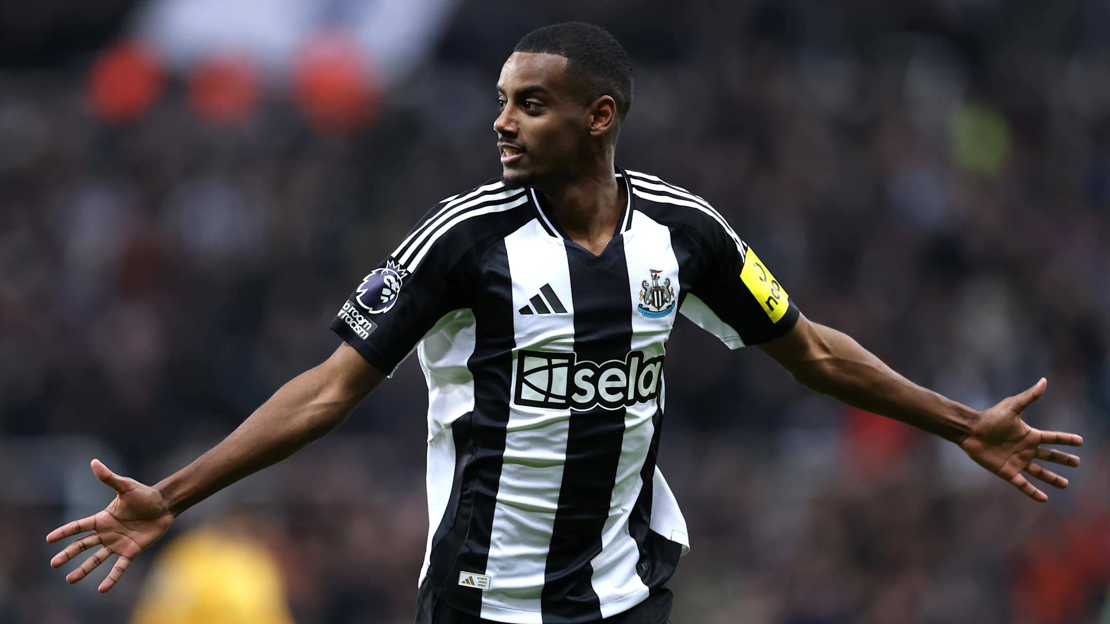 关于纽卡斯尔联成功保级，英超战绩亮眼的信息