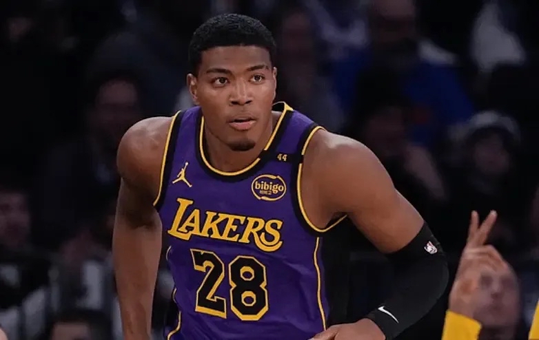 湖人擒下尼克斯，取得连胜